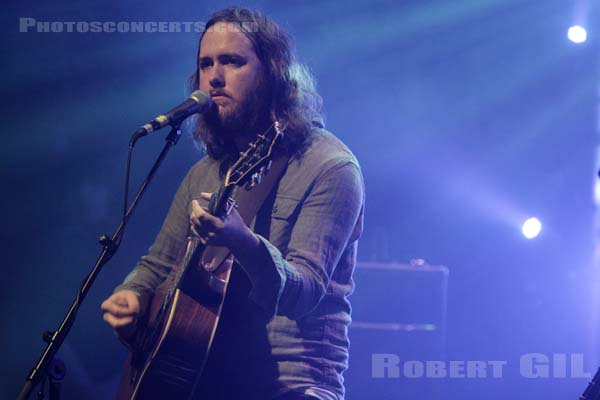 MIDLAKE - 2010-11-04 - PARIS - La Cigale - Timothy Patrick Smith